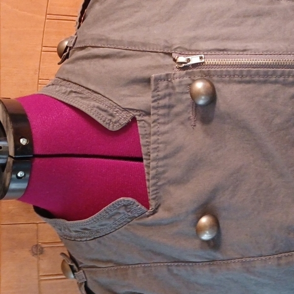 Miley Cyrus Max Azria Lightweight Moto Jacket - Picture 2 of 10